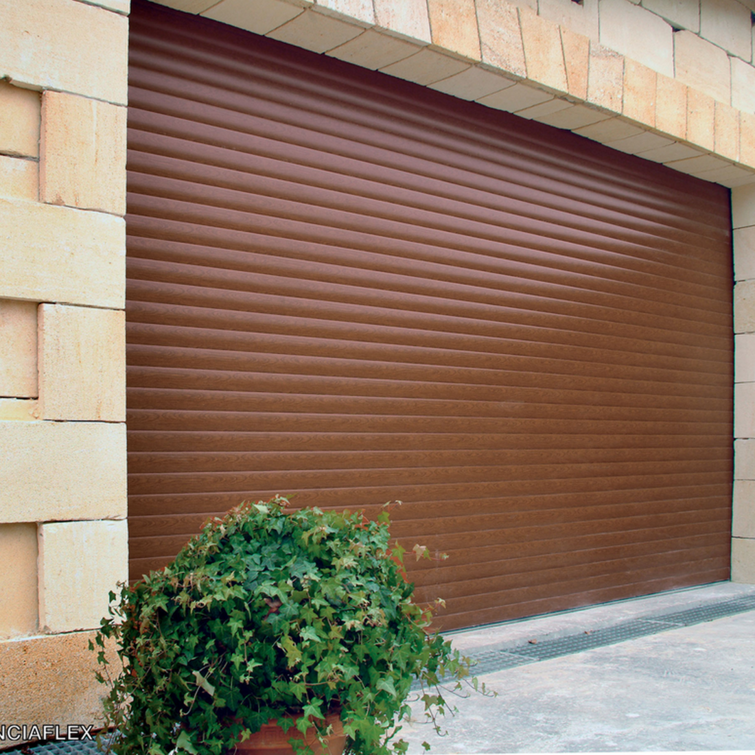 Joint à lèvre caoutchouc pour porte de garage enroulable standard - Porte  Enroulable